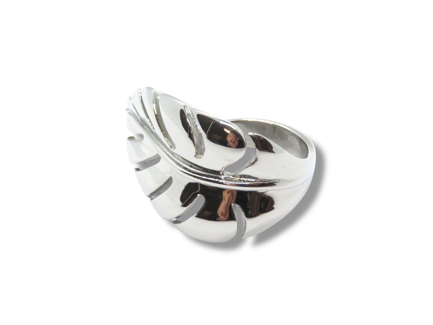 Exotic ring-Anillo